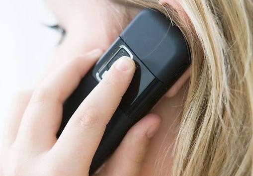 mobilnyj-telefon-9303063